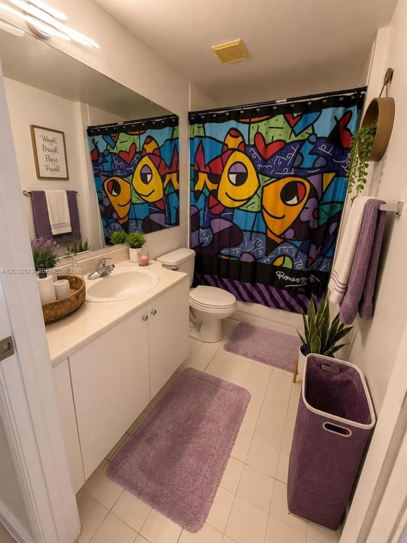 5091 NW 7th St , Unit 906, Miami, FL 33126 Photo