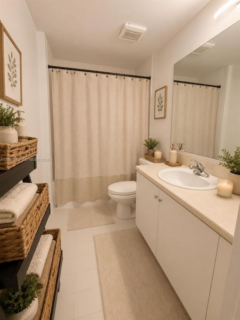 5091 NW 7th St , Unit 906, Miami, FL 33126 Photo