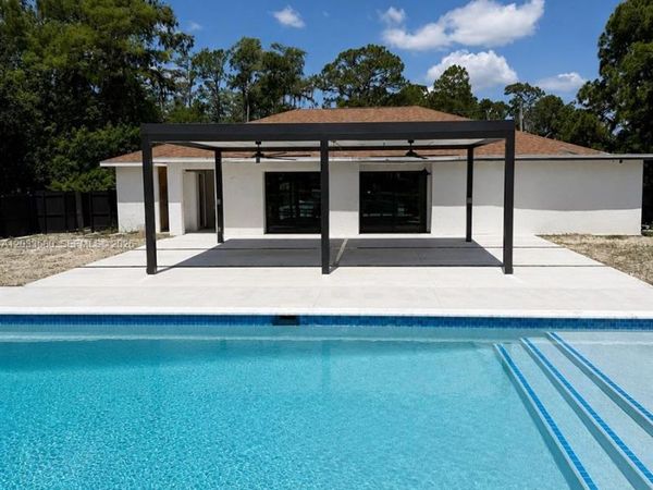 809 gaylord ave s , Lehigh Acres, FL 33974