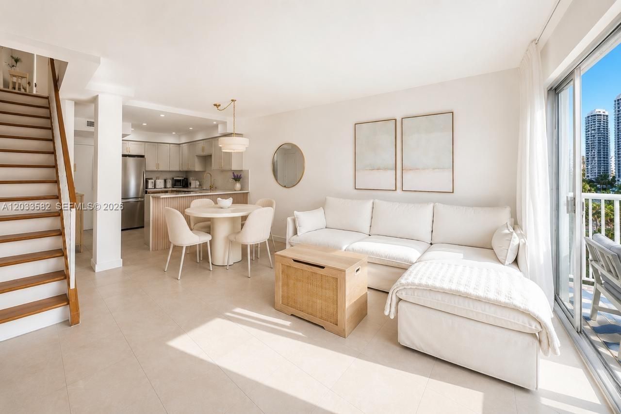 17800 Atlantic Blvd , Unit PH3, Sunny Isles Beach, FL 33160 Photo