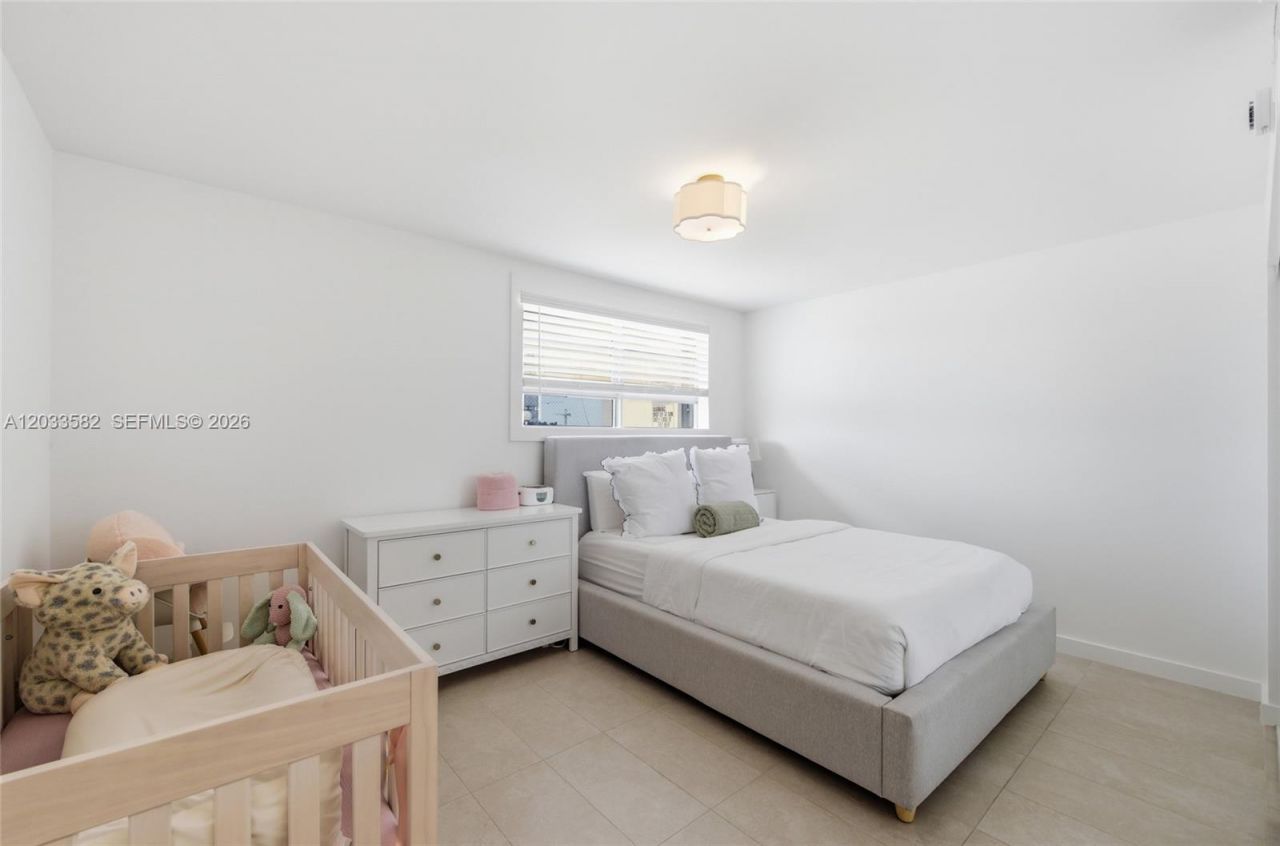 17800 Atlantic Blvd , Unit PH3, Sunny Isles Beach, FL 33160 Photo