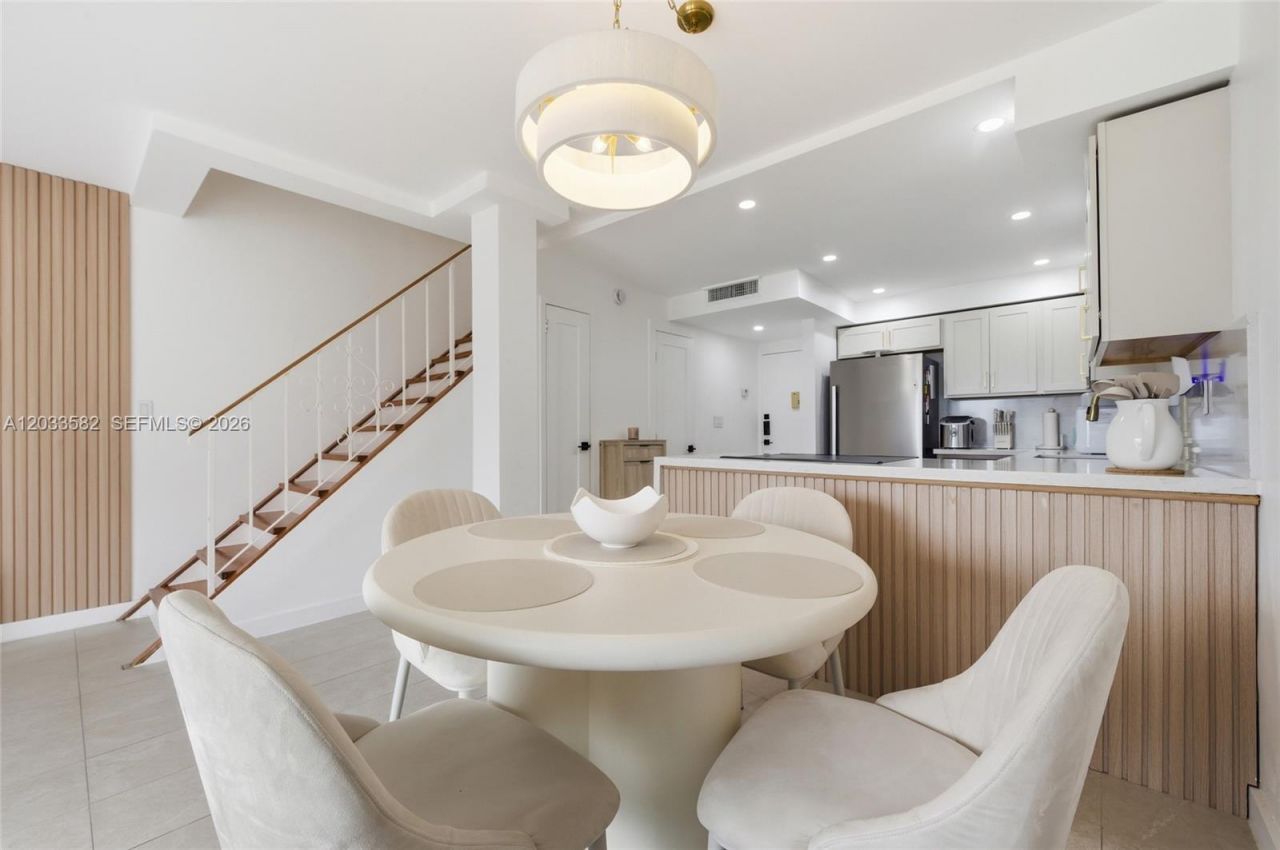 17800 Atlantic Blvd , Unit PH3, Sunny Isles Beach, FL 33160 Photo