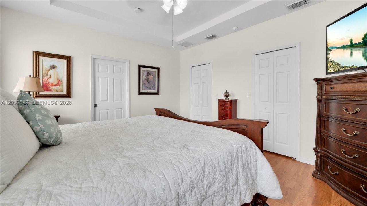 16590 SW 70th St , Miami, FL 33193 Photo