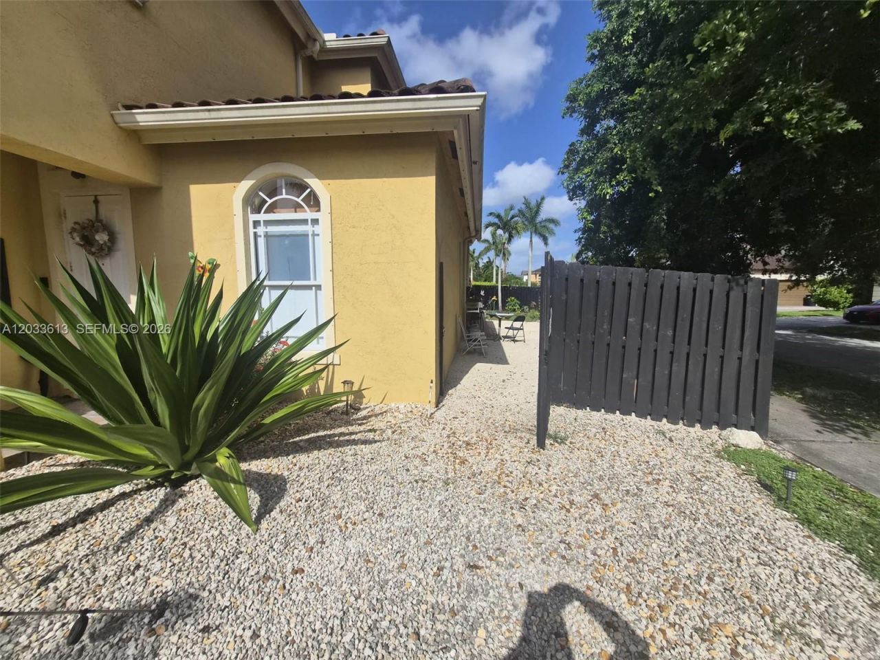 6743 SW 163rd Pl, Miami, FL 33193 Photo