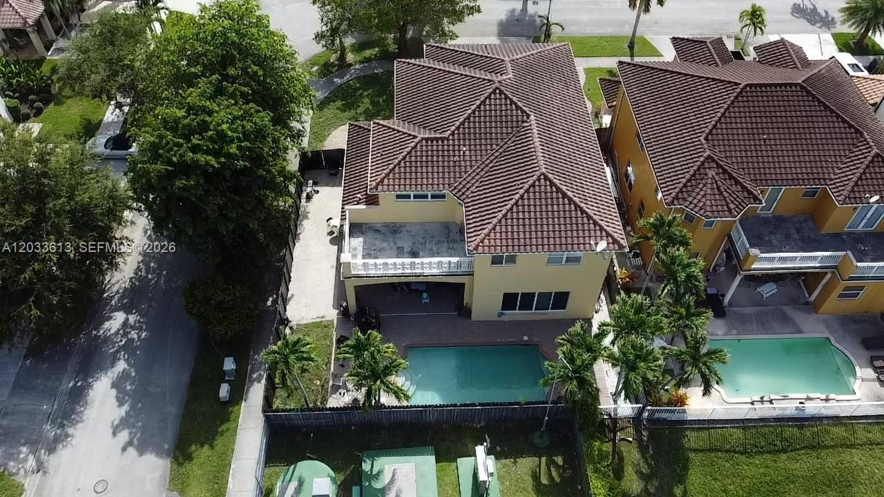 6743 SW 163rd Pl, Miami, FL 33193 Photo