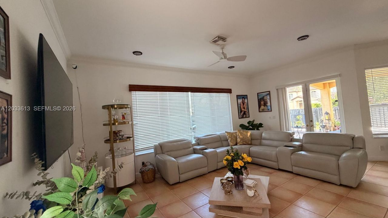 6743 SW 163rd Pl, Miami, FL 33193 Photo