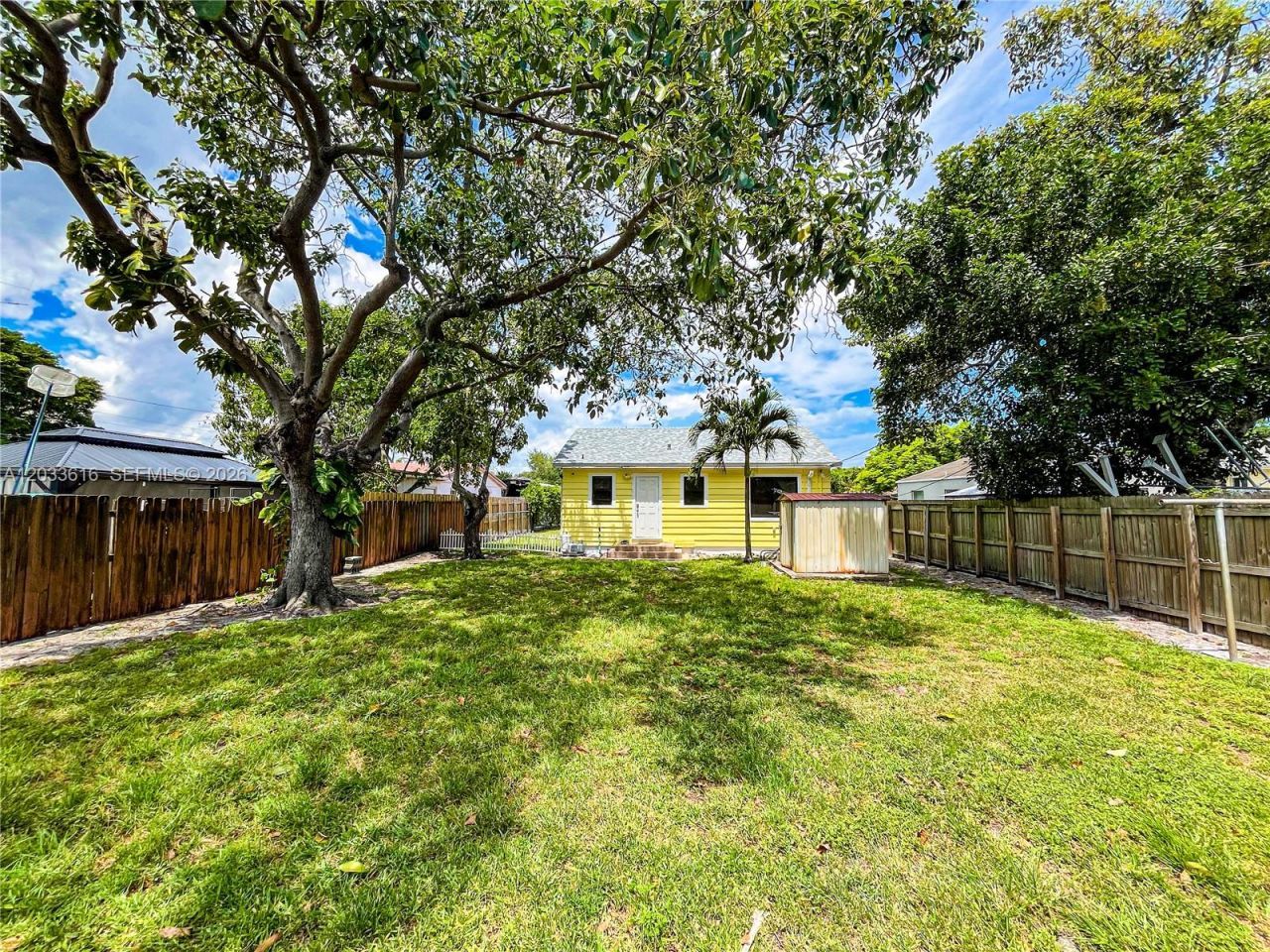 2330 Scott St , Hollywood, FL 33020 Photo