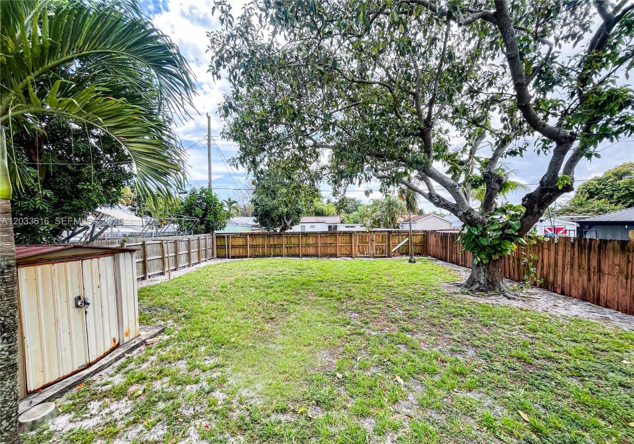 2330 Scott St , Hollywood, FL 33020 Photo