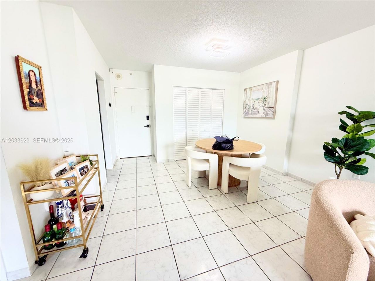 400 Kings Point Dr, Unit 928, Sunny Isles Beach, FL 33160 Photo