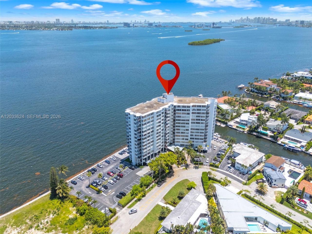 11930 N Bayshore Dr, Unit 704, North Miami, FL 33181 Photo