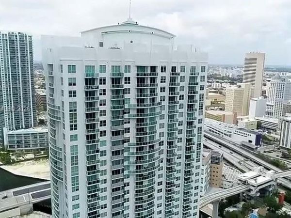 31 SE 5th St, Unit 2001, Miami, FL 33131
