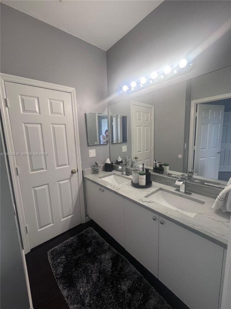 681 NW 42nd Ave , Plantation, FL 33317 Photo