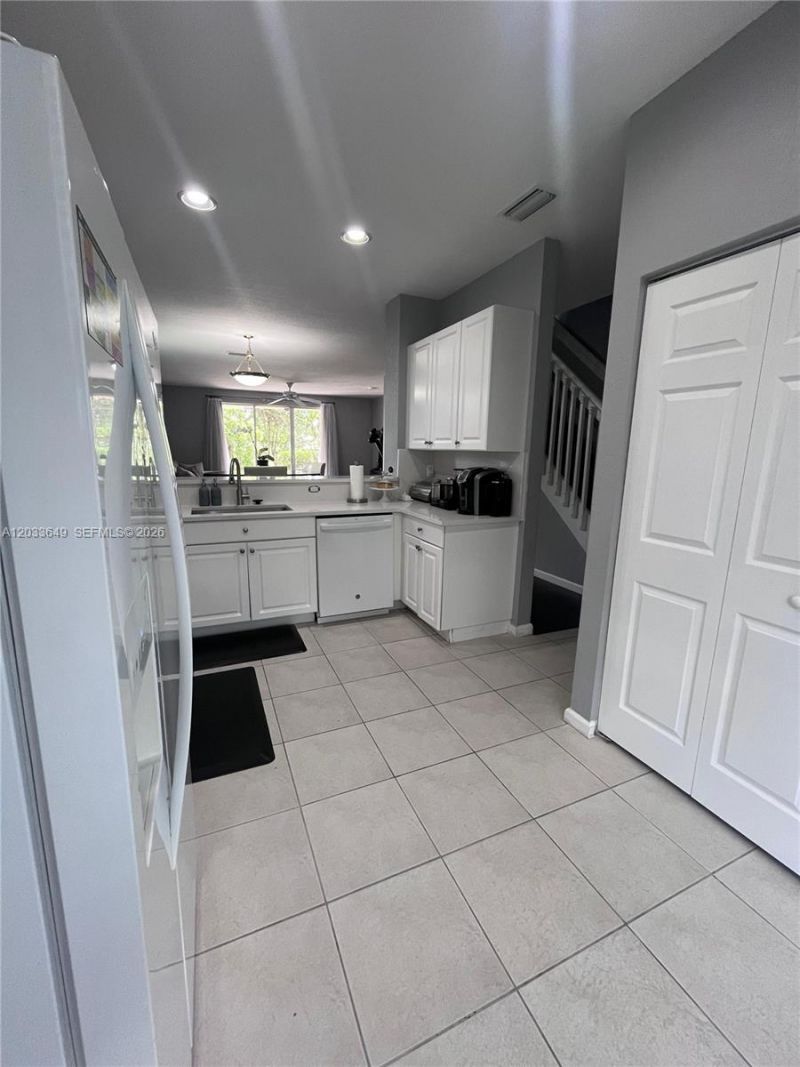 681 NW 42nd Ave , Plantation, FL 33317 Photo
