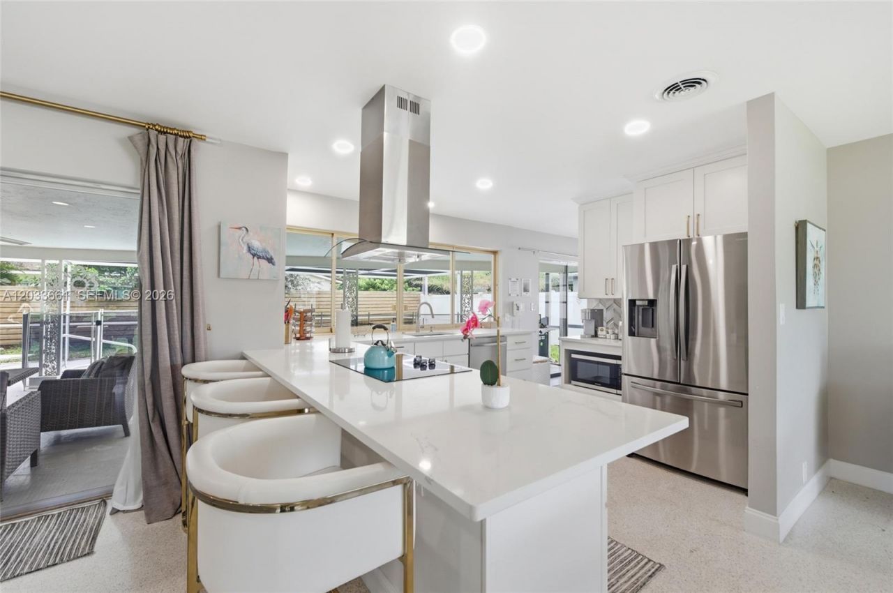 2136 NE 64th St , Fort Lauderdale, FL 33308 Photo
