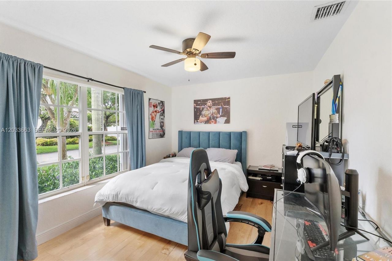 2013 Island Cir , Weston, FL 33326 Photo