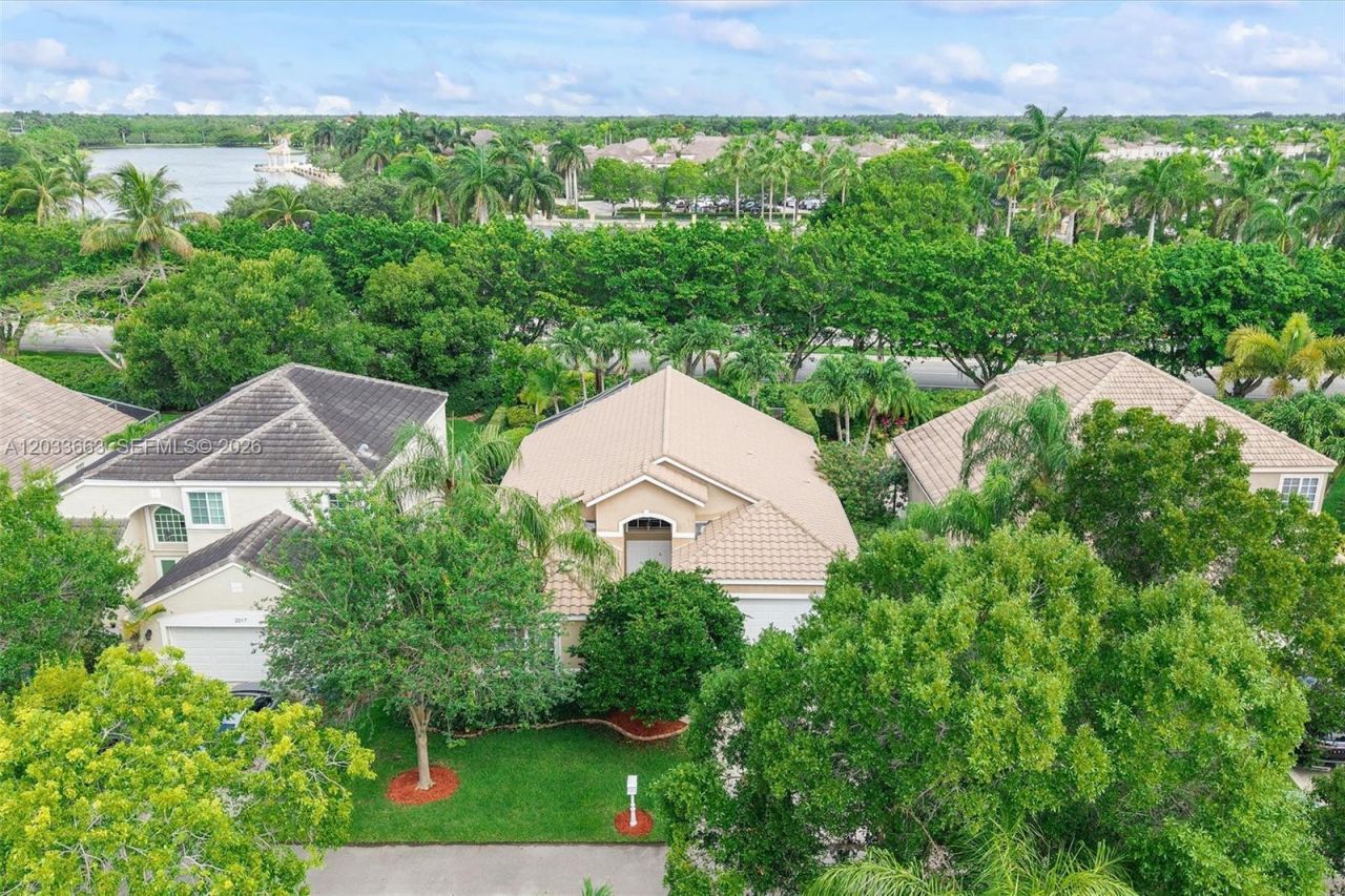 2013 Island Cir , Weston, FL 33326 Photo