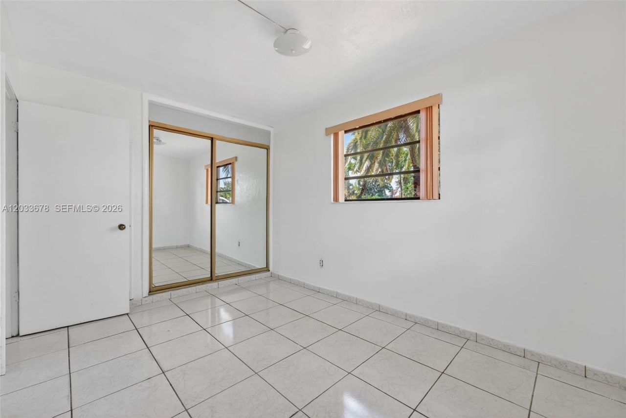 20 E 52nd Pl , Hialeah, FL 33013 Photo