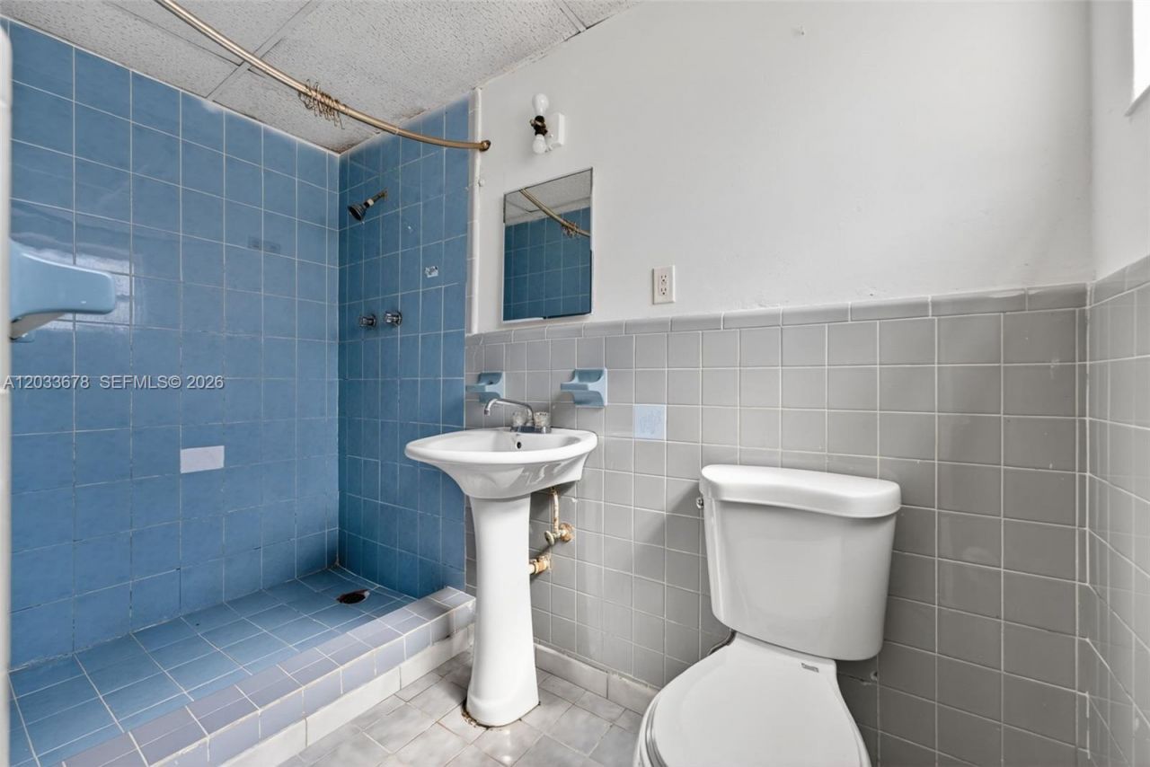 20 E 52nd Pl , Hialeah, FL 33013 Photo