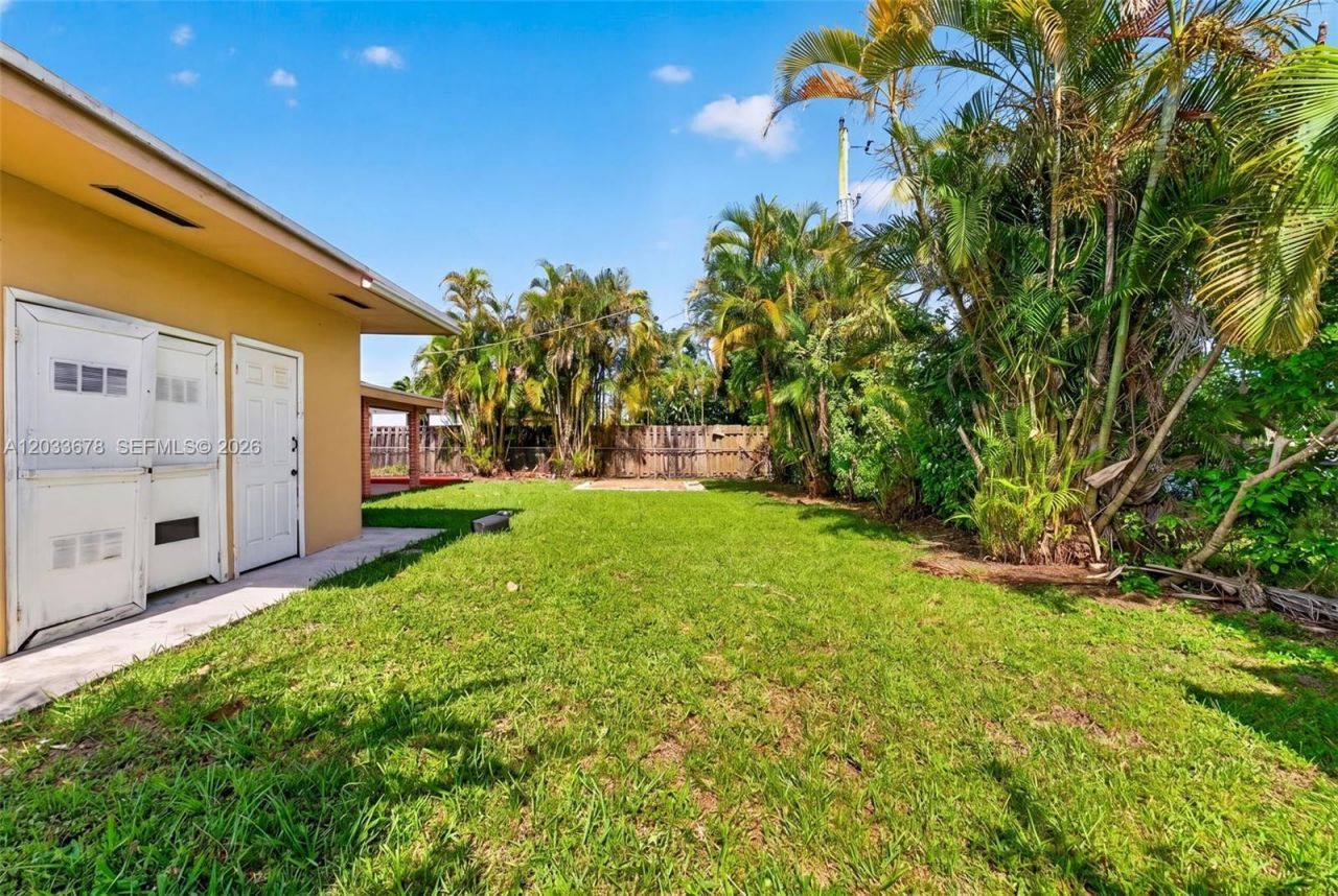 20 E 52nd Pl , Hialeah, FL 33013 Photo