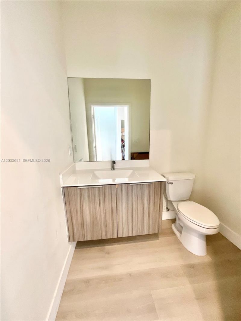 4700 NW 84th Ave , Unit 15, Doral, FL 33166 Photo