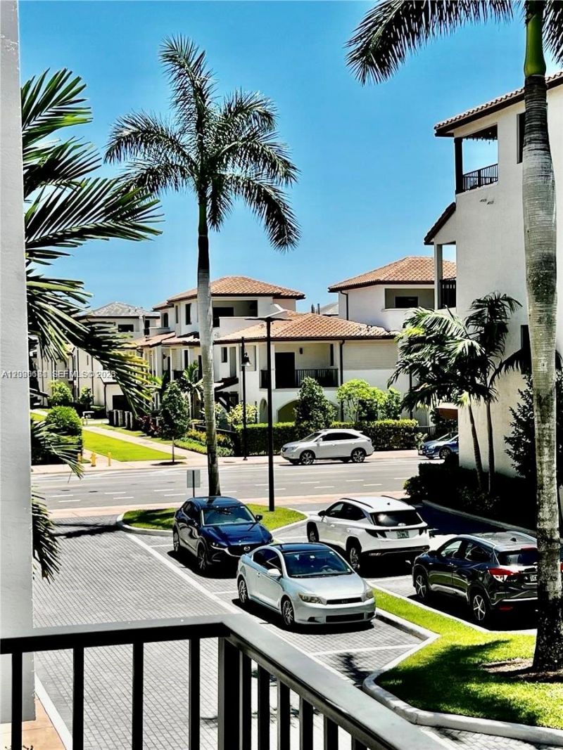 4700 NW 84th Ave , Unit 15, Doral, FL 33166 Photo