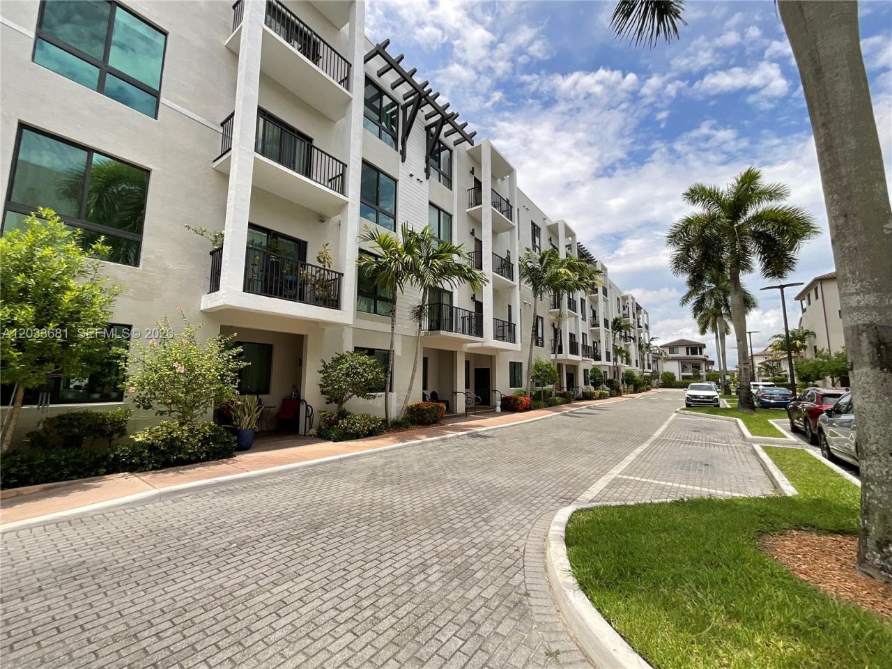 4700 NW 84th Ave , Unit 15, Doral, FL 33166 Photo