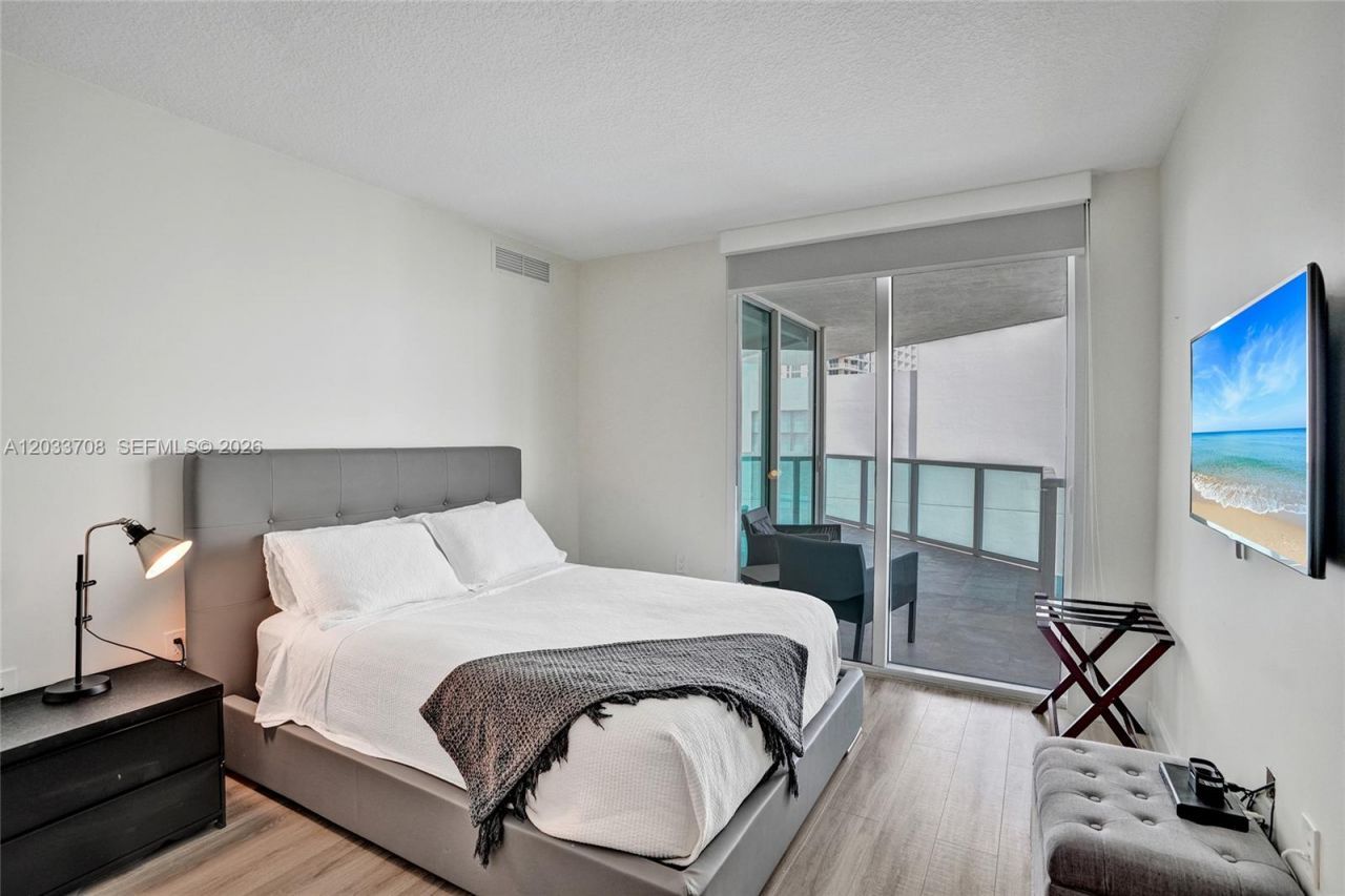150 Sunny Isles Blvd , Unit 1-1601, Sunny Isles Beach, FL 33160 Photo