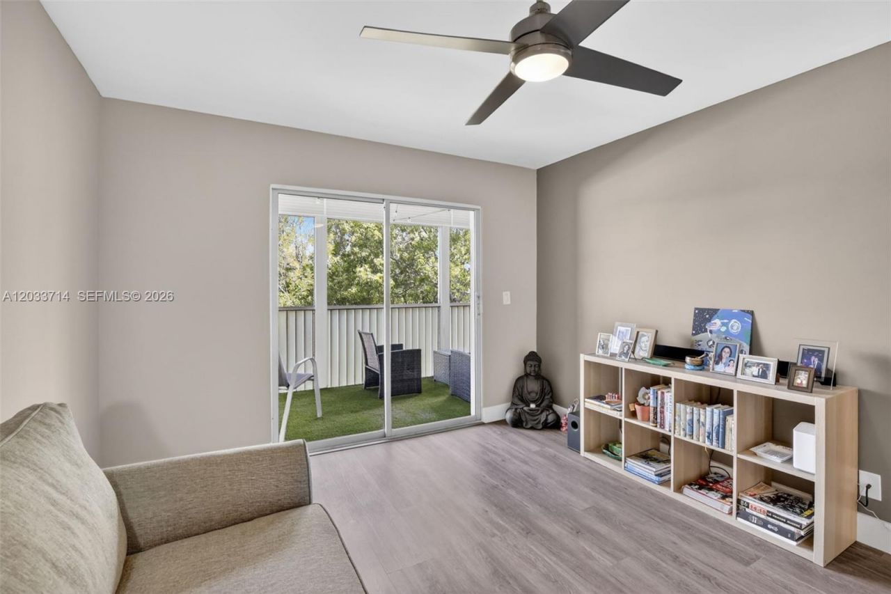 151 SW 135th Ter, Unit 314T, Pembroke Pines, FL 33027 Photo