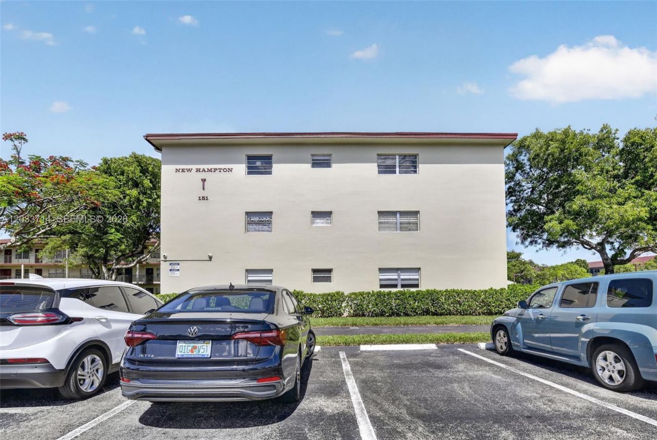 151 SW 135th Ter, Unit 314T, Pembroke Pines, FL 33027 Photo