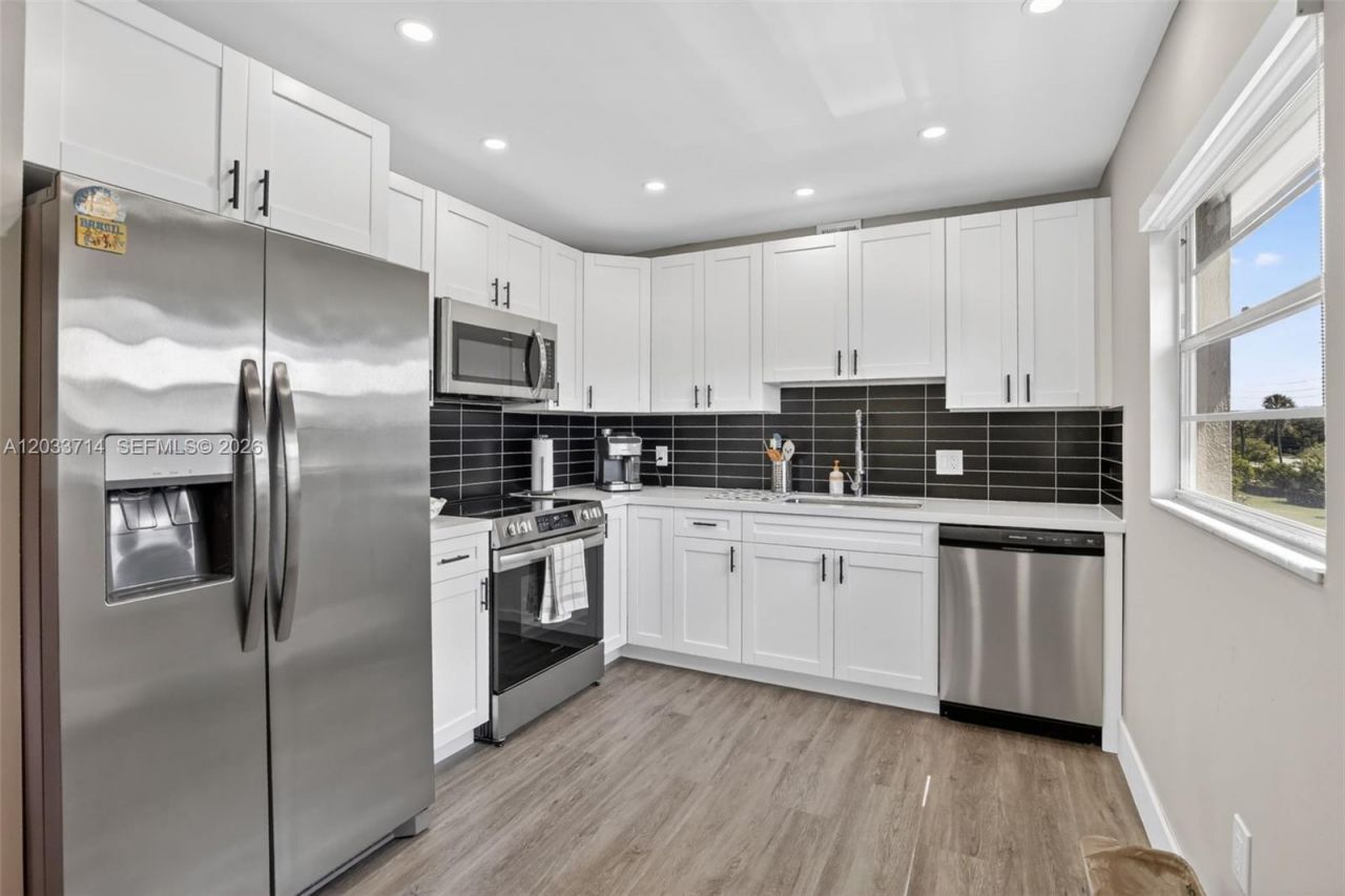 151 SW 135th Ter, Unit 314T, Pembroke Pines, FL 33027 Photo