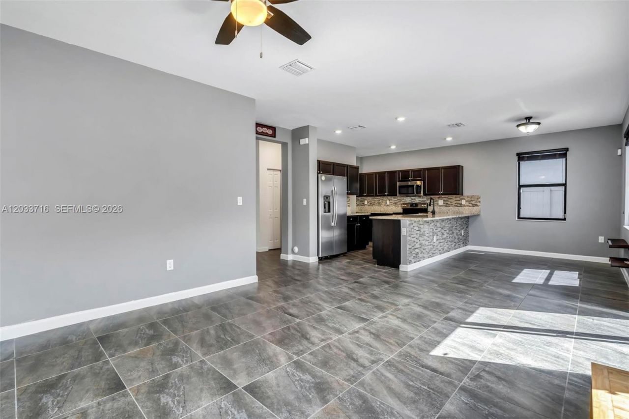 3440 W 100th Ter , Hialeah, FL 33018 Photo