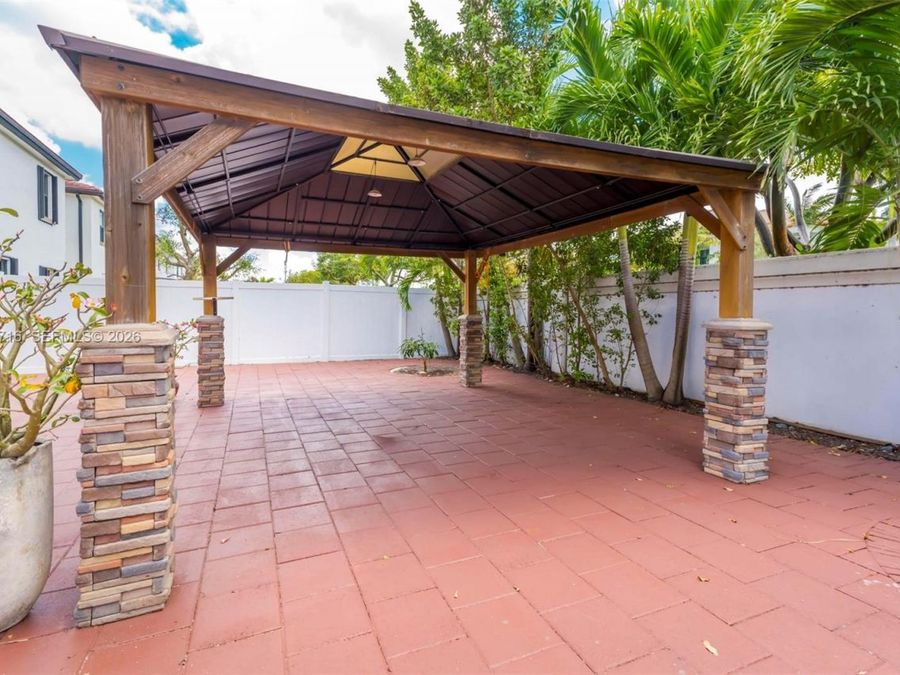 Property Image 56