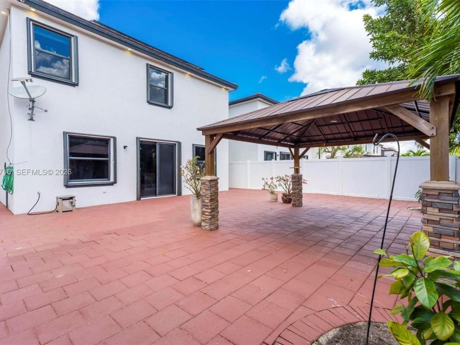 Property Image 57