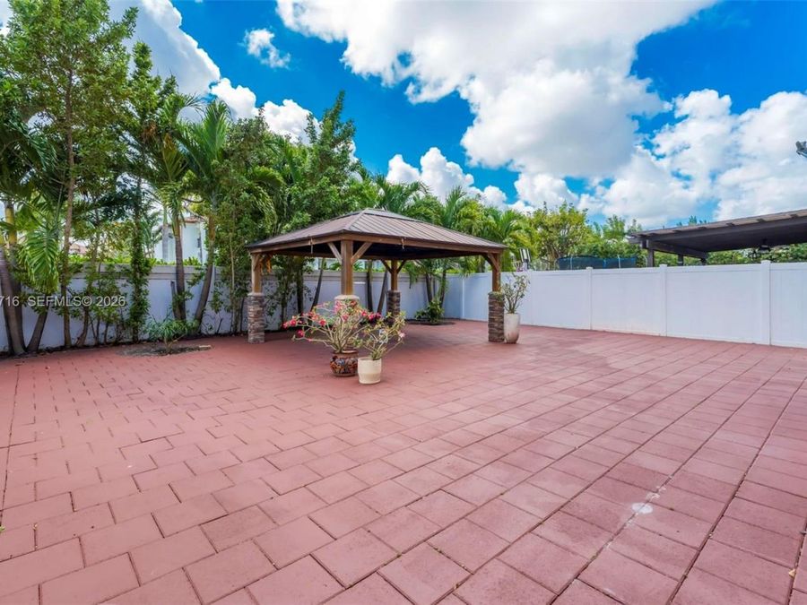 Property Image 59