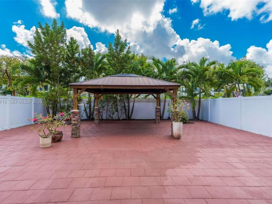Property Image 60
