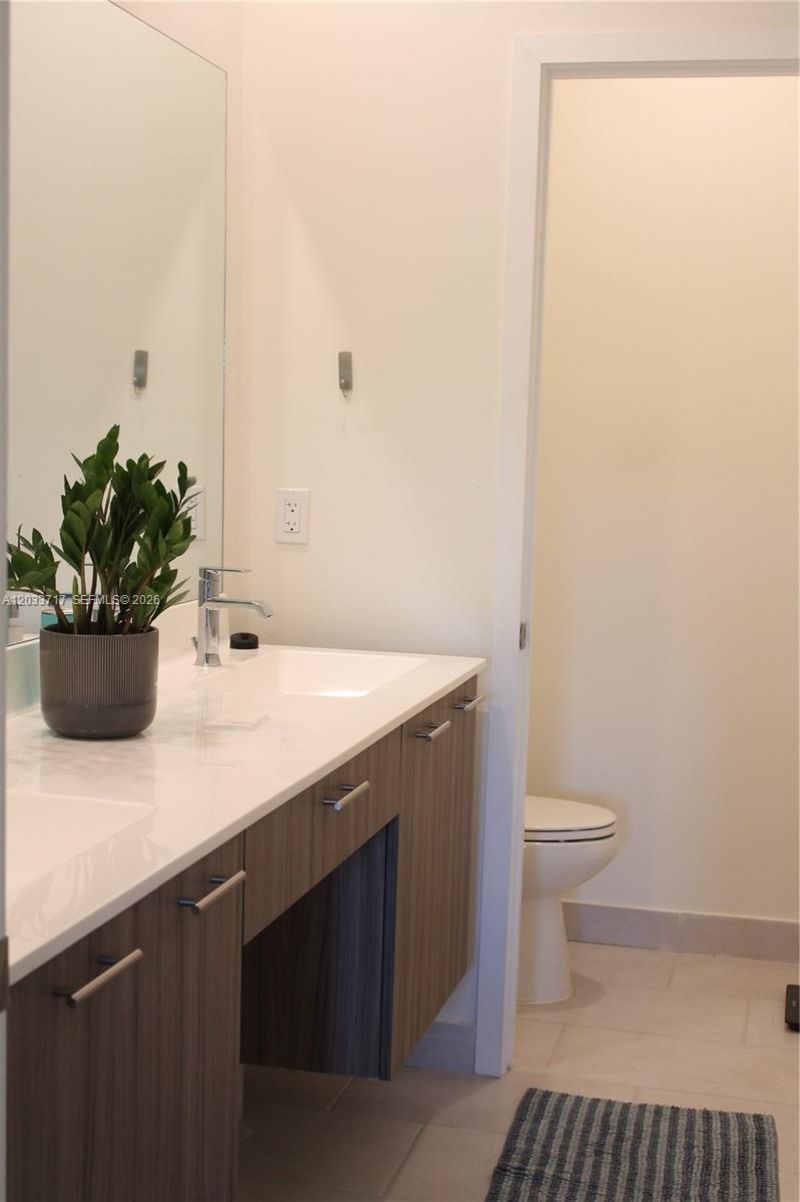 8265 NW 41 St , Unit C-110, Doral, FL 33166 Photo