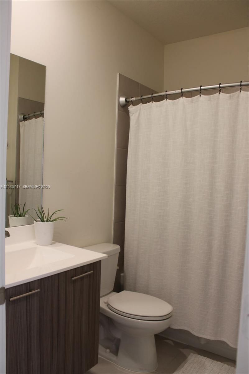 8265 NW 41 St , Unit C-110, Doral, FL 33166 Photo