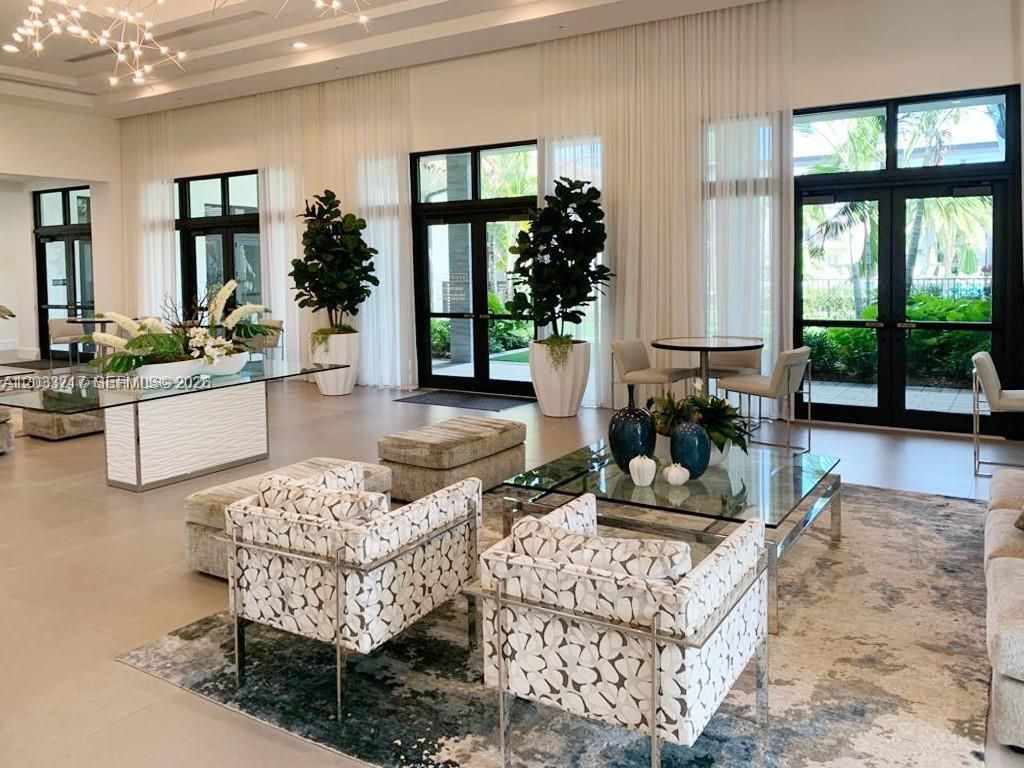 8265 NW 41 St , Unit C-110, Doral, FL 33166 Photo