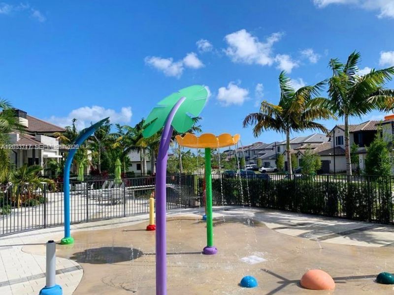 8265 NW 41 St , Unit C-110, Doral, FL 33166 Photo