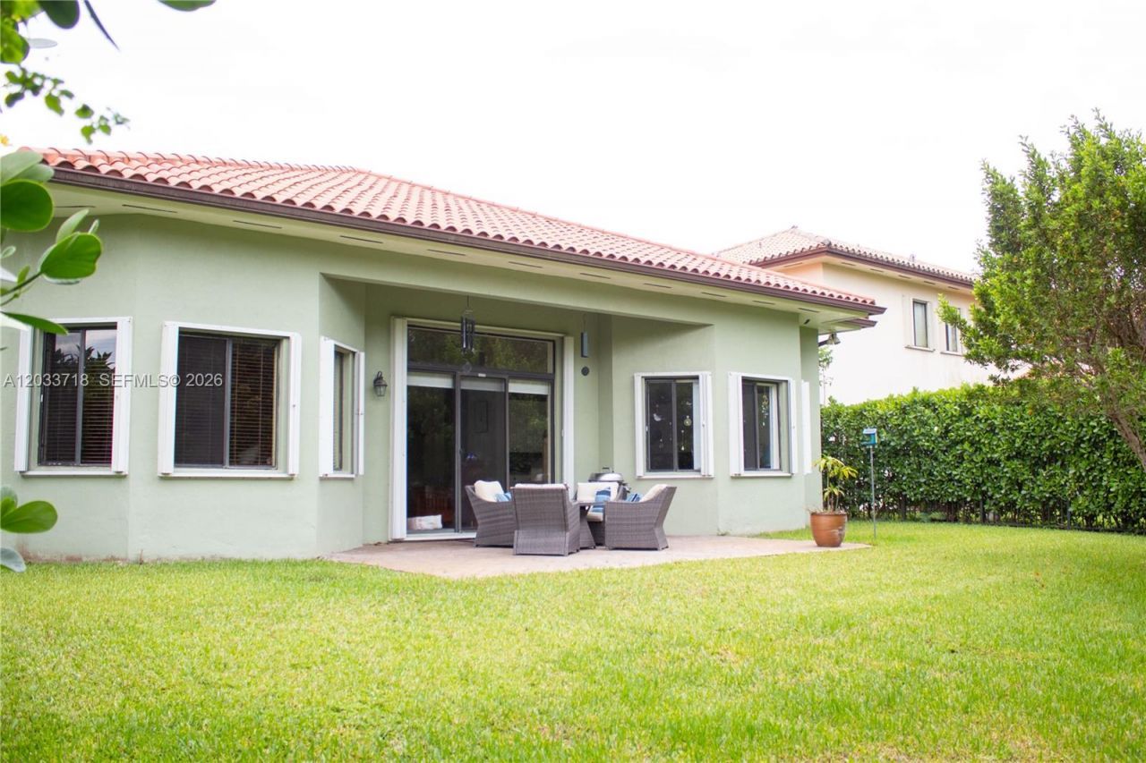 7645 SW 193rd Ln, Cutler Bay, FL 33157 Photo