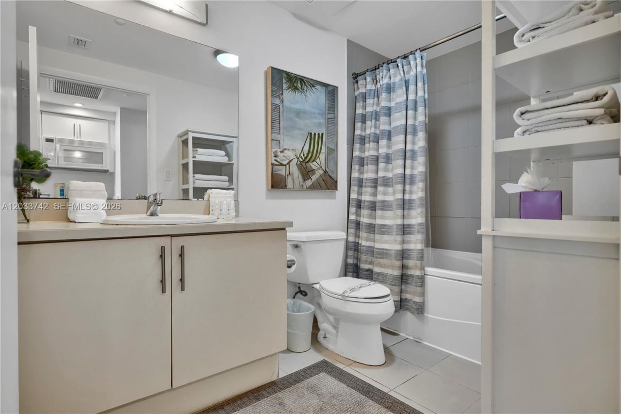 2889 Mcfarlane Rd, Unit 1603, Miami, FL 33133 Photo