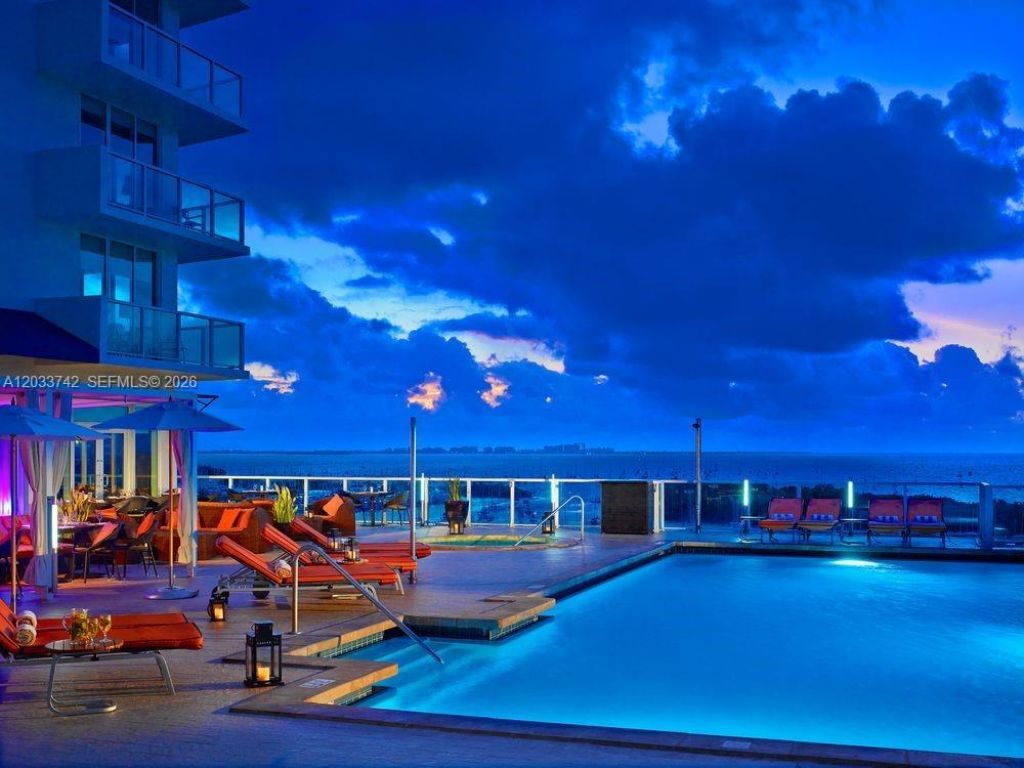 2889 Mcfarlane Rd, Unit 1603, Miami, FL 33133 Photo