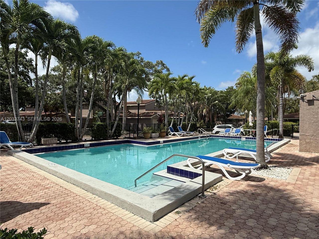 103 Tweedbrook Ln, Unit 101, Hollywood, FL 33021 Photo