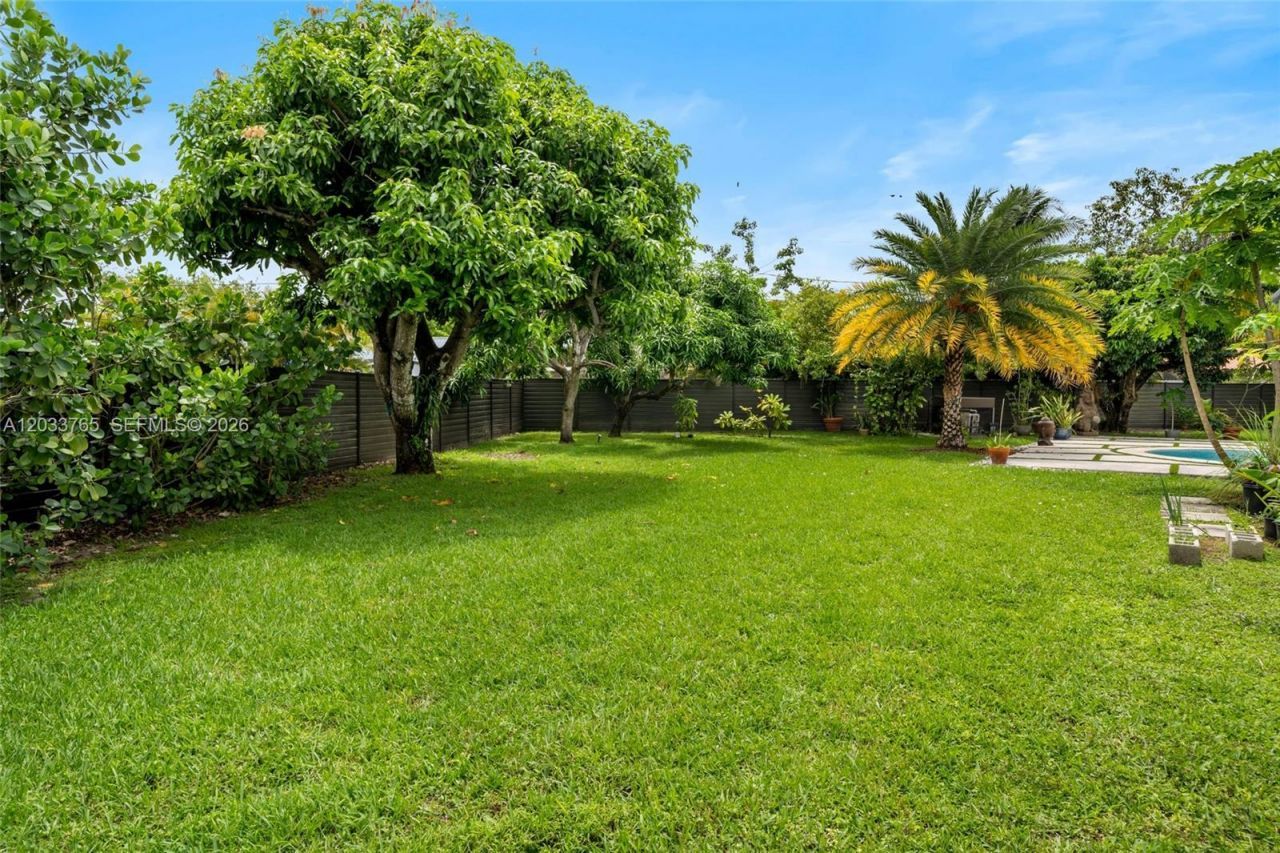 8535 SW 100th Ave , Miami, FL 33173 Photo