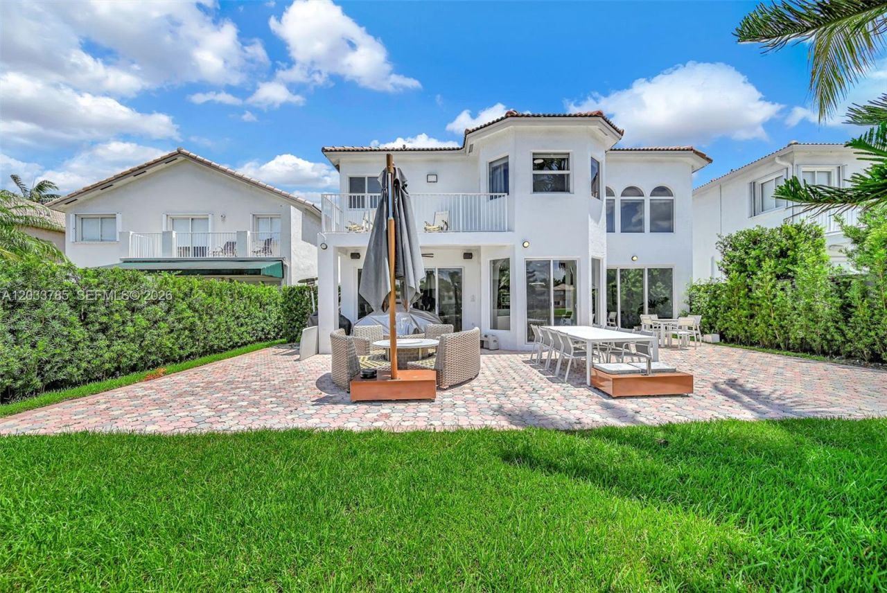 11137 NW 72nd Ter , Doral, FL 33178 Photo