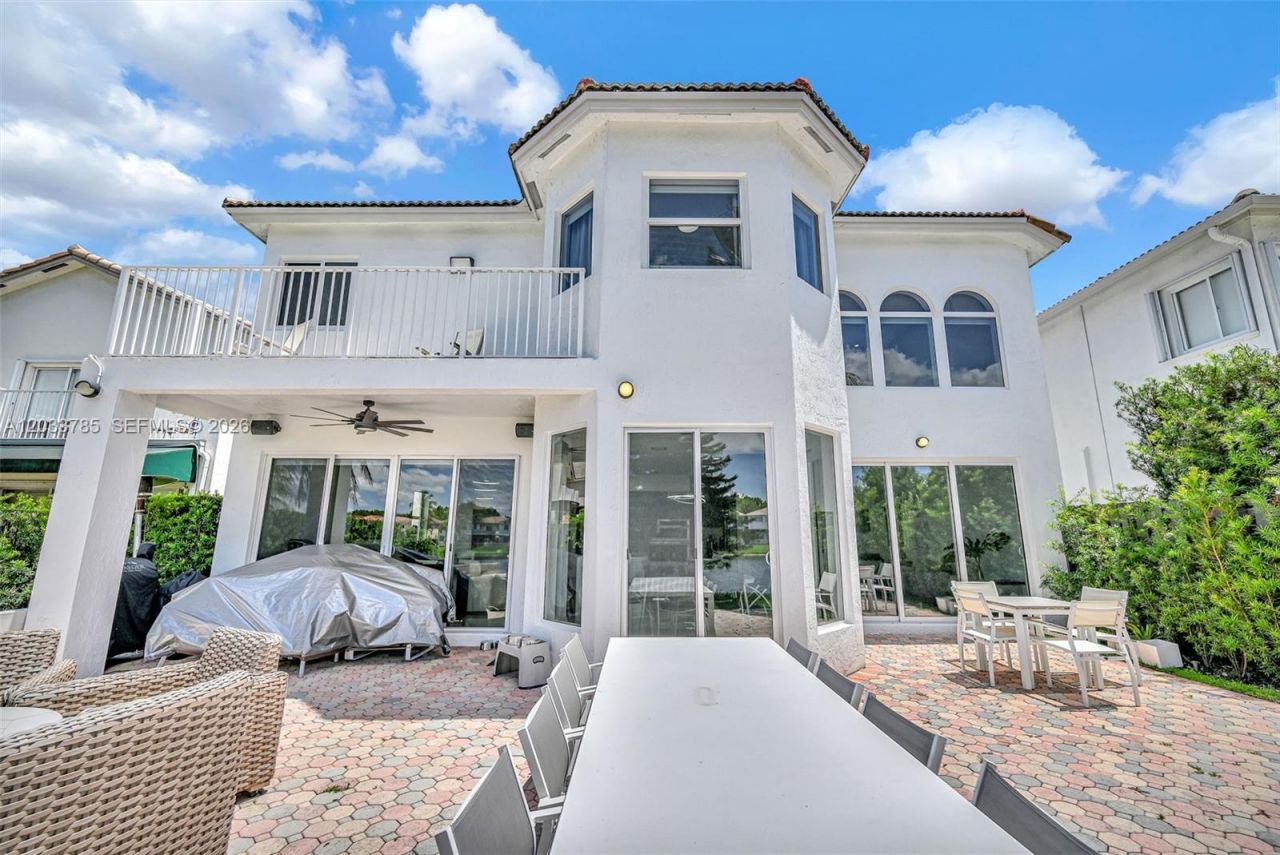 11137 NW 72nd Ter , Doral, FL 33178 Photo