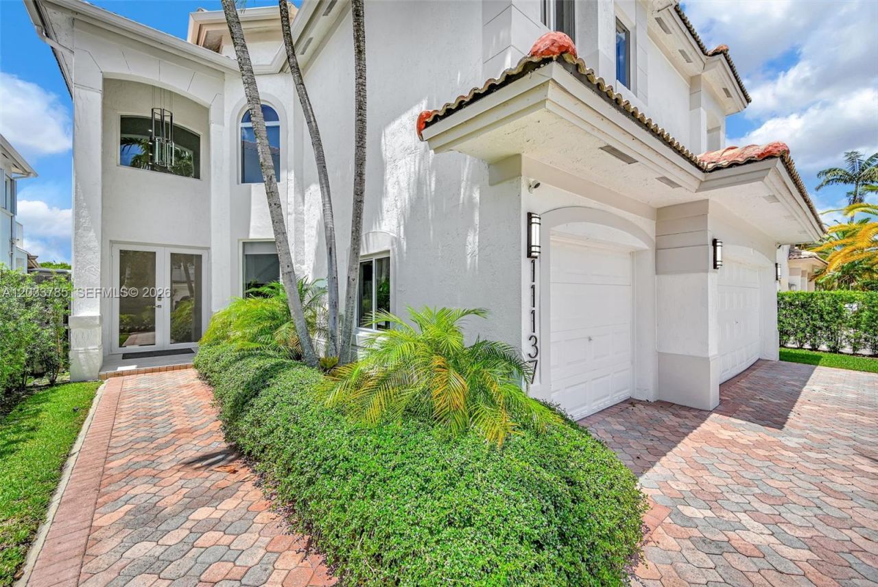 11137 NW 72nd Ter , Doral, FL 33178 Photo