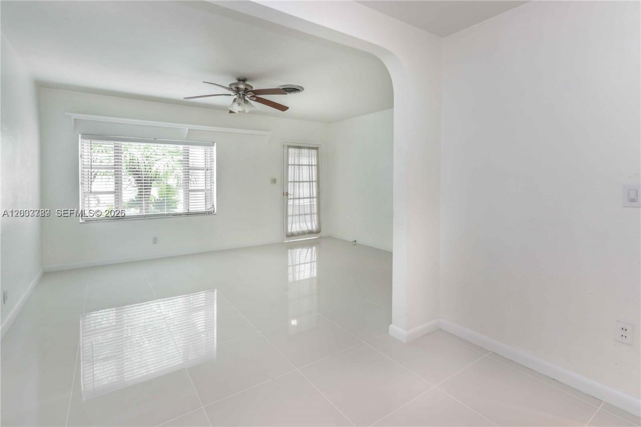1722 Wiley St , Unit 1722, Hollywood, FL 33020 Photo