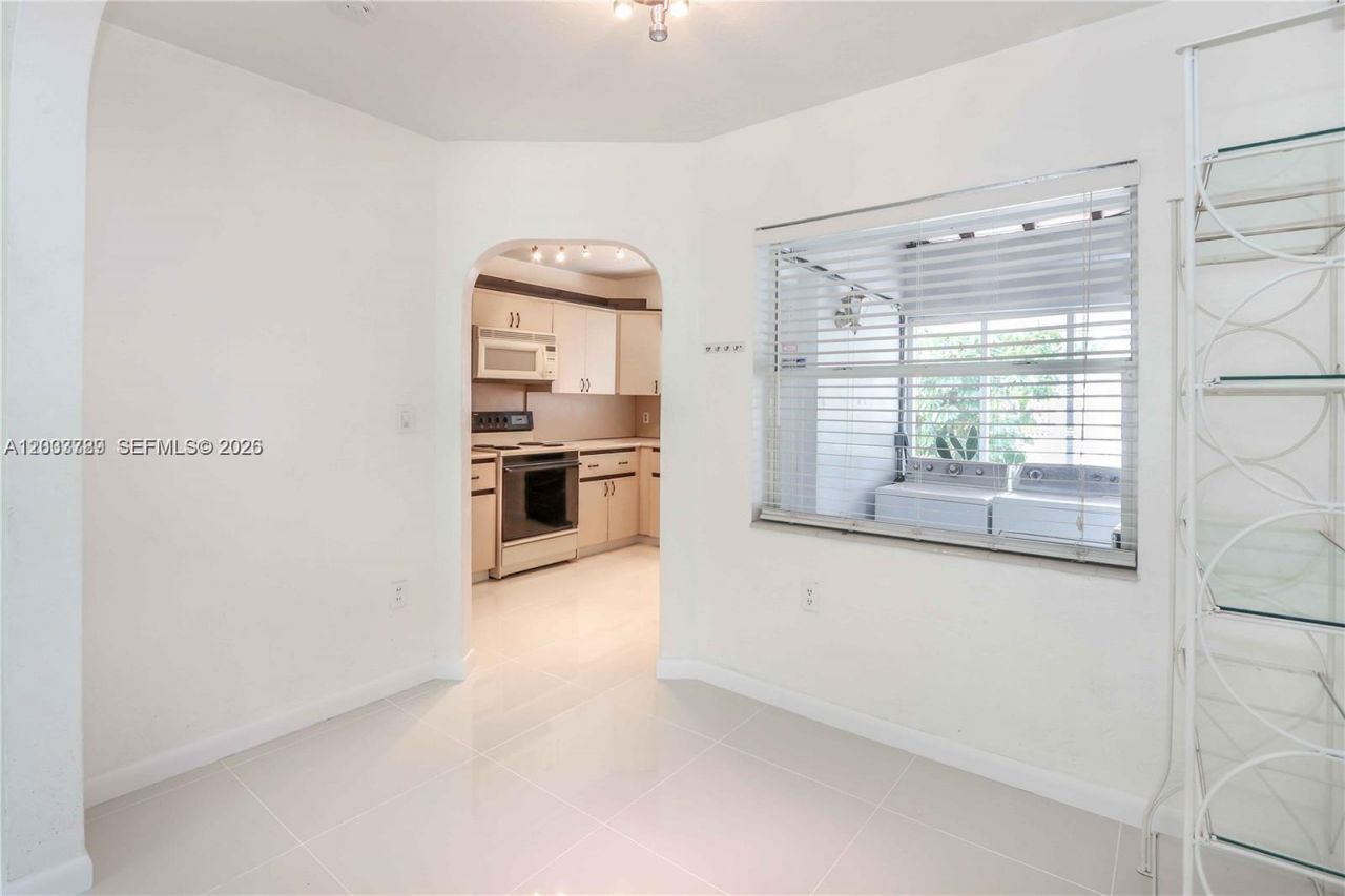1722 Wiley St , Unit 1722, Hollywood, FL 33020 Photo