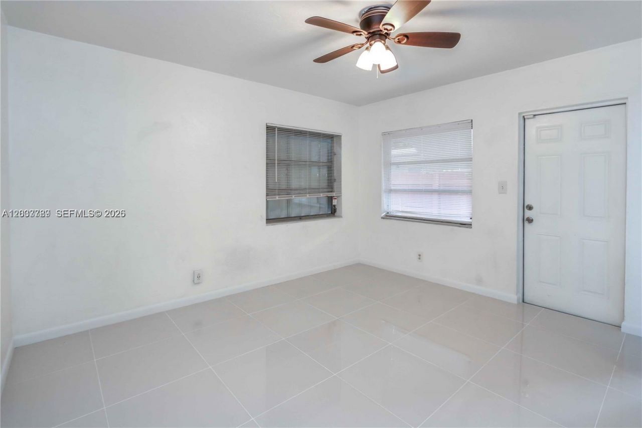 1722 Wiley St , Unit 1722, Hollywood, FL 33020 Photo